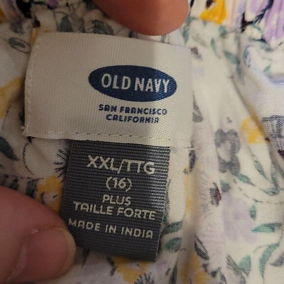 Old Navy purple floral jumpsuit - Picture 4 of 5